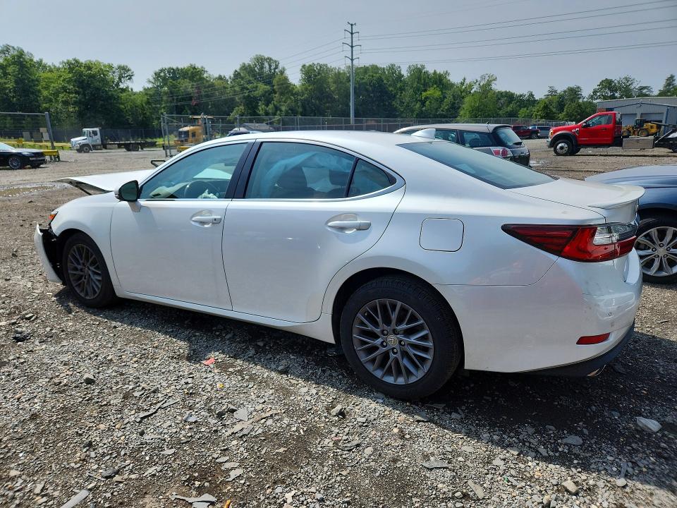 Photo 2 from auction – 2018 LEXUS ES with VIN 58ABK1GG1JU093847
