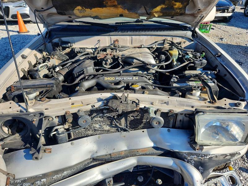 Photo 11 from auction – 2000 TOYOTA 4RUNNER with VIN JT3GN87R6Y0156188