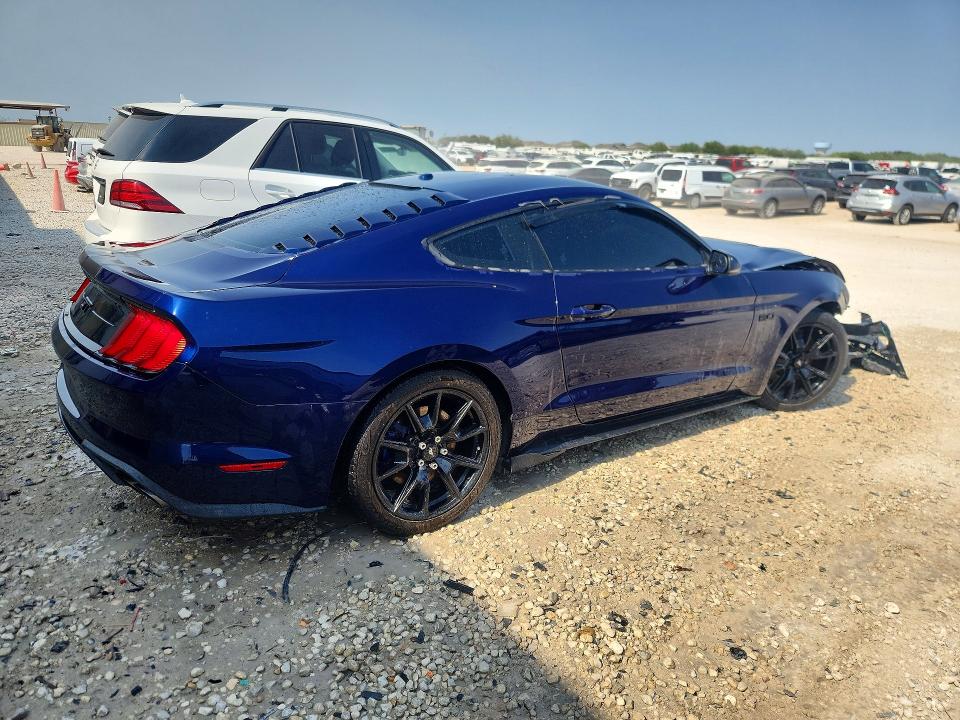 Photo 3 from auction – 2018 FORD MUSTANG with VIN 1FA6P8CF3J5100284
