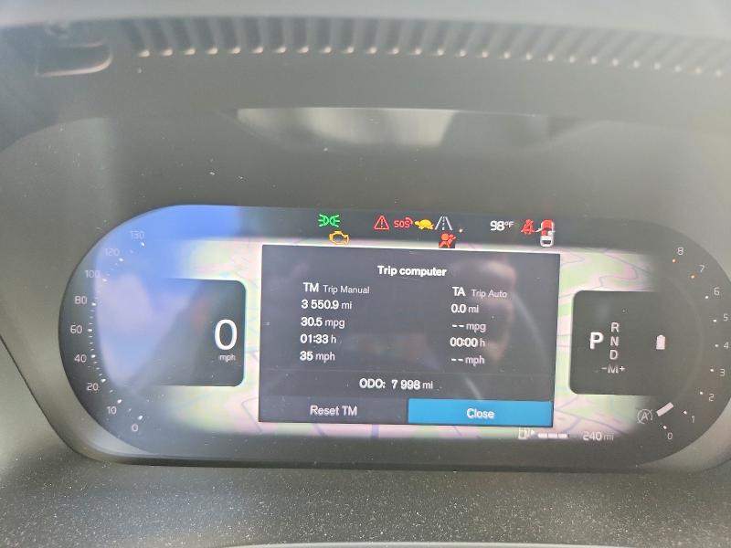 Photo 9 from auction – 2026 VOLVO XC40 with VIN YV4L12UK9T2673988