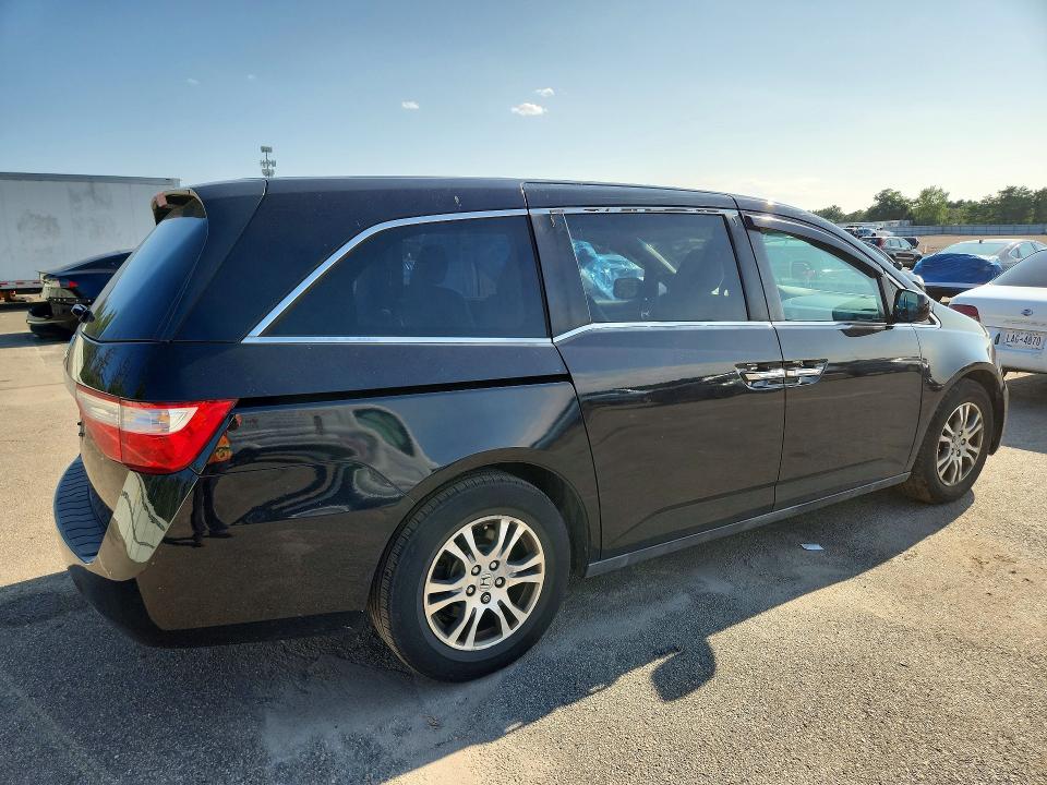 Photo 3 from auction – 2012 HONDA ODYSSEY with VIN 5FNRL5H49CB074526