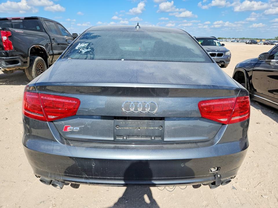 Foto 6 de la subasta – 2014 AUDI S8 con VIN WAUD2AFD2EN005686