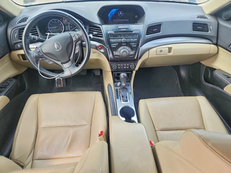 Zdjęcie 8 z aukcji – 2013 ACURA ILX z VIN 19VDE1F78DE005952