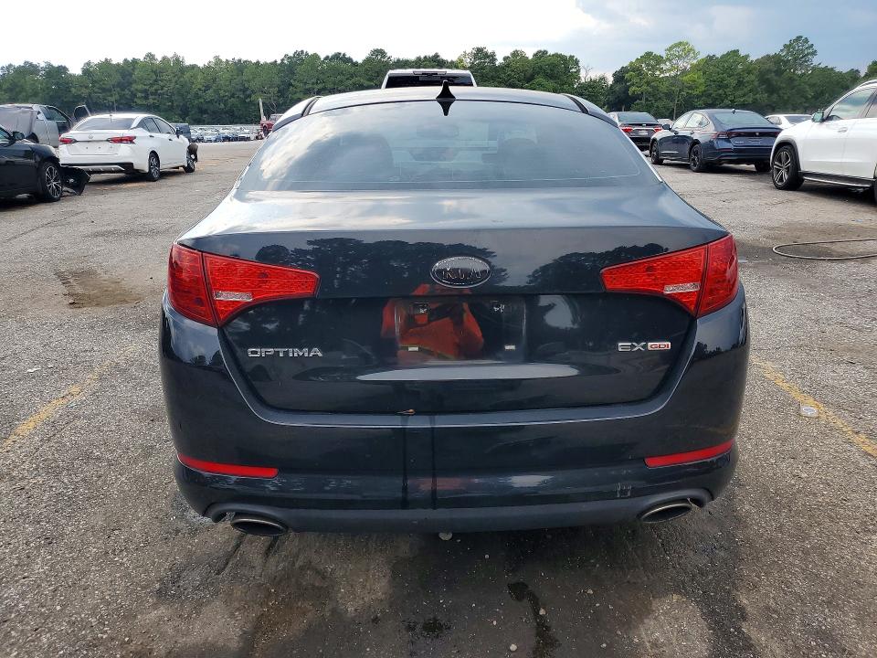 Foto 6 de la subasta – 2013 KIA OPTIMA con VIN 5XXGN4A76DG158768