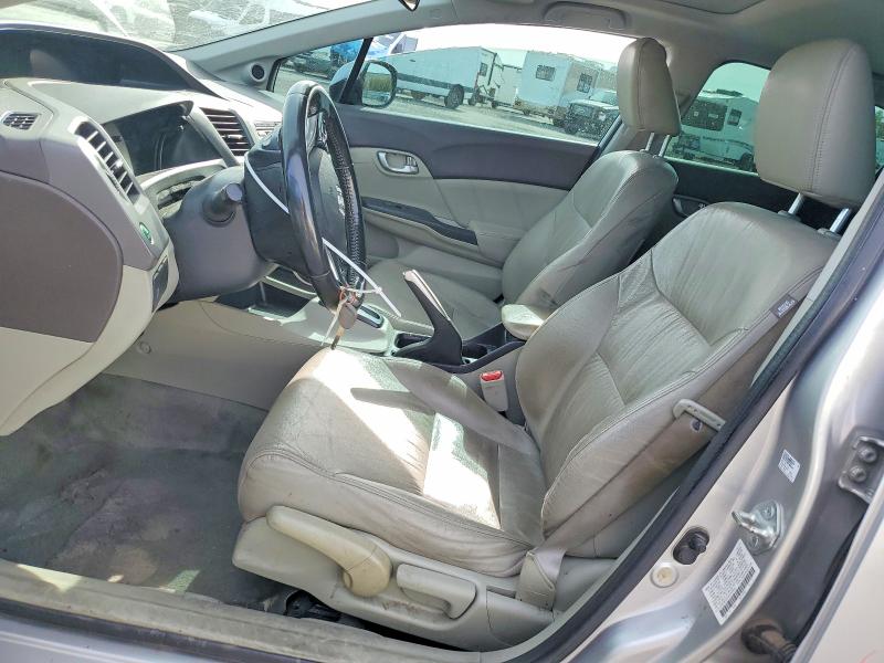 Photo 7 from auction – 2012 HONDA CIVIC with VIN 2HGFB2F93CH328942