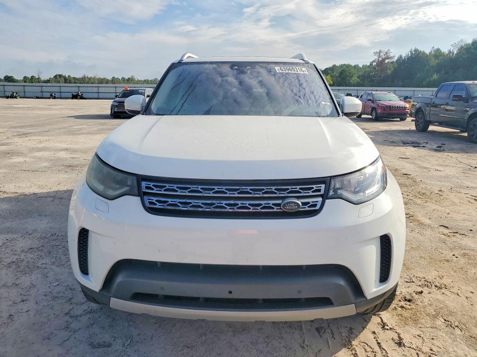Photo 5 from auction – 2018 LAND ROVER DISCOVERY with VIN SALRR2RV2JA049518