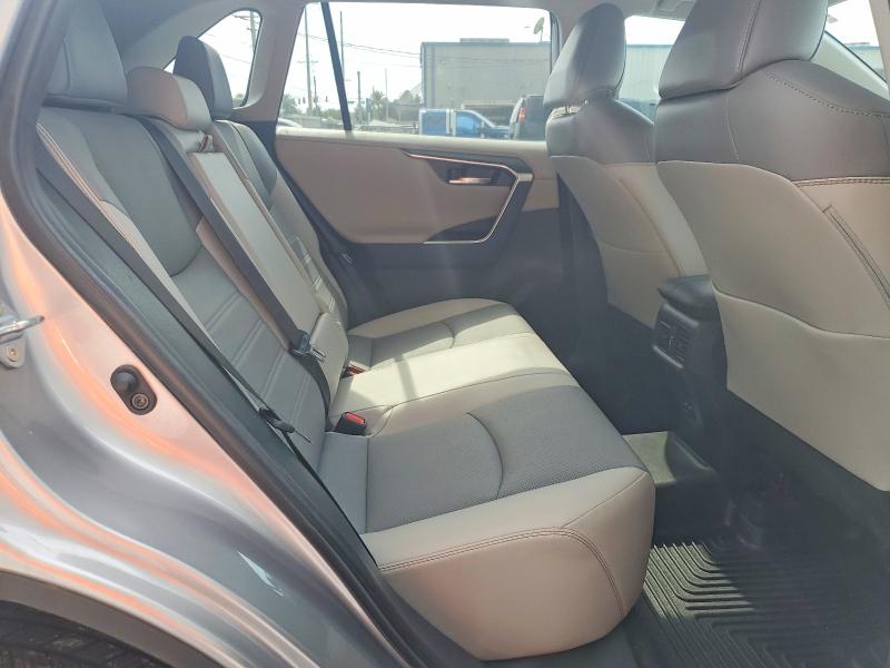 Photo 11 from auction – 2023 TOYOTA RAV4 with VIN 2T3Y1RFV4PC231594