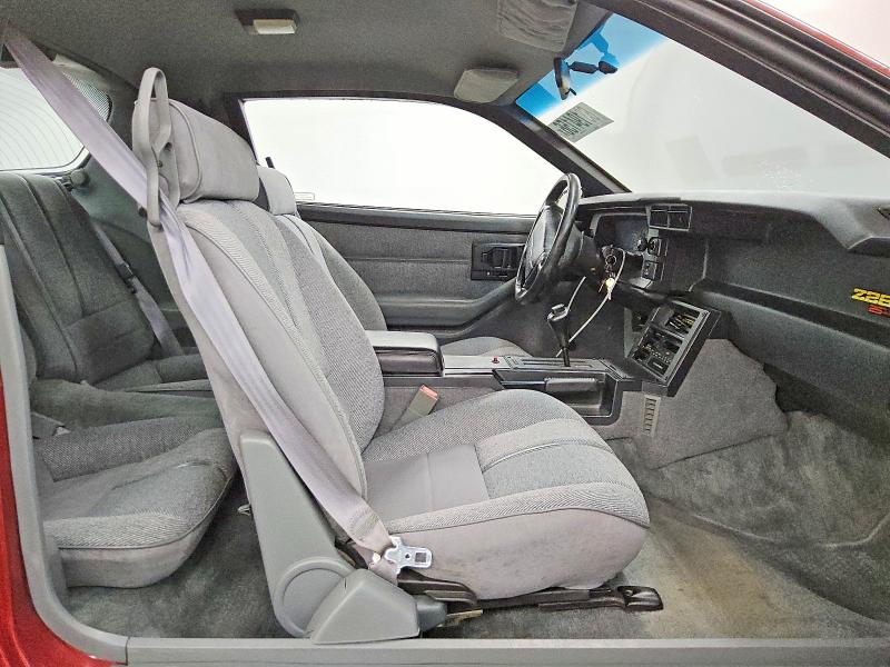 Photo 10 from auction – 1992 CHEVROLET CAMARO with VIN 1G1FP2384NL129859
