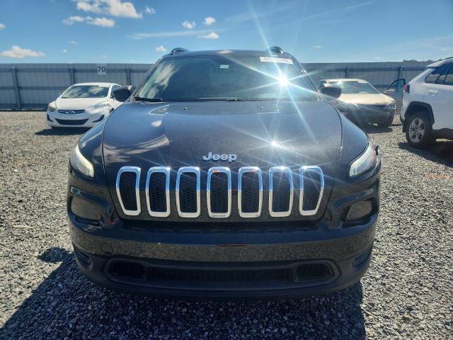 Photo 5 from auction – 2016 JEEP CHEROKEE with VIN 1C4PJLAB8GW207420