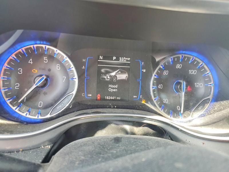 Photo 9 from auction – 2018 CHRYSLER PACIFICA with VIN 2C4RC1BG3JR352592