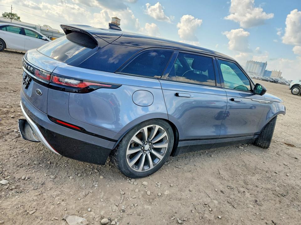 Photo 3 from auction – 2018 LAND ROVER RANGE ROVER VELAR with VIN SALYB2RV0JA719700