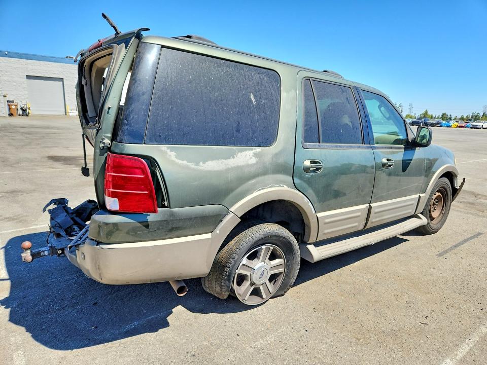 Photo 3 from auction – 2003 FORD EXPEDITION with VIN 1FMPU17L83LC05539
