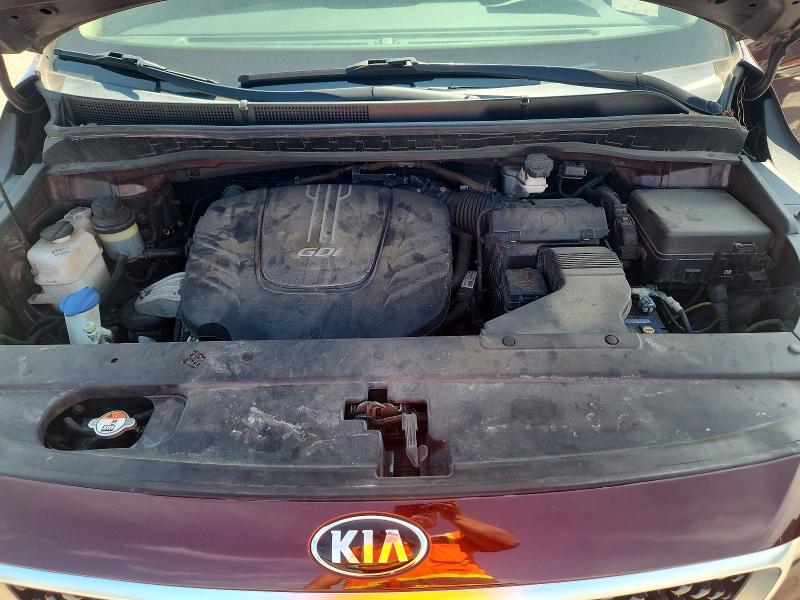 Photo 12 from auction – 2017 KIA SEDONA with VIN KNDMB5C18H6327588