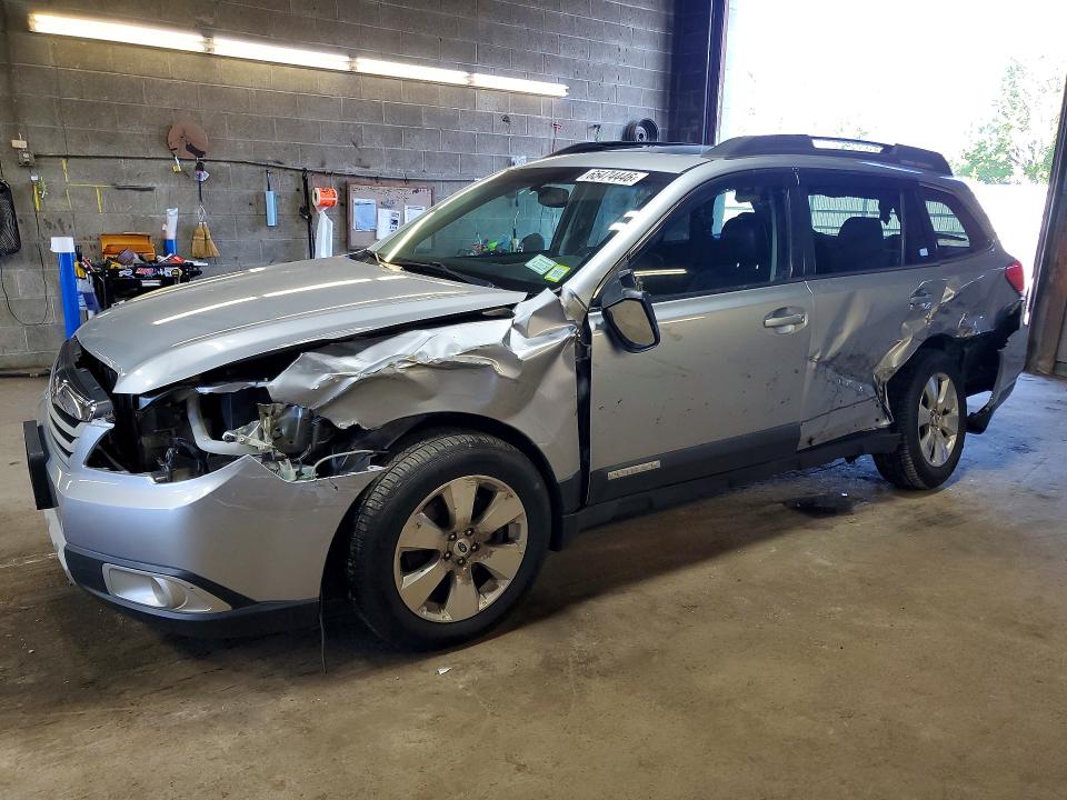 2012 SUBARU OUTBACK - Търг №65474446