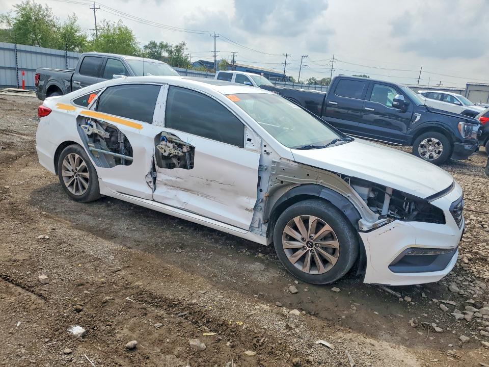 Photo 4 from auction – 2017 HYUNDAI SONATA with VIN 5NPE34AF5HH460308