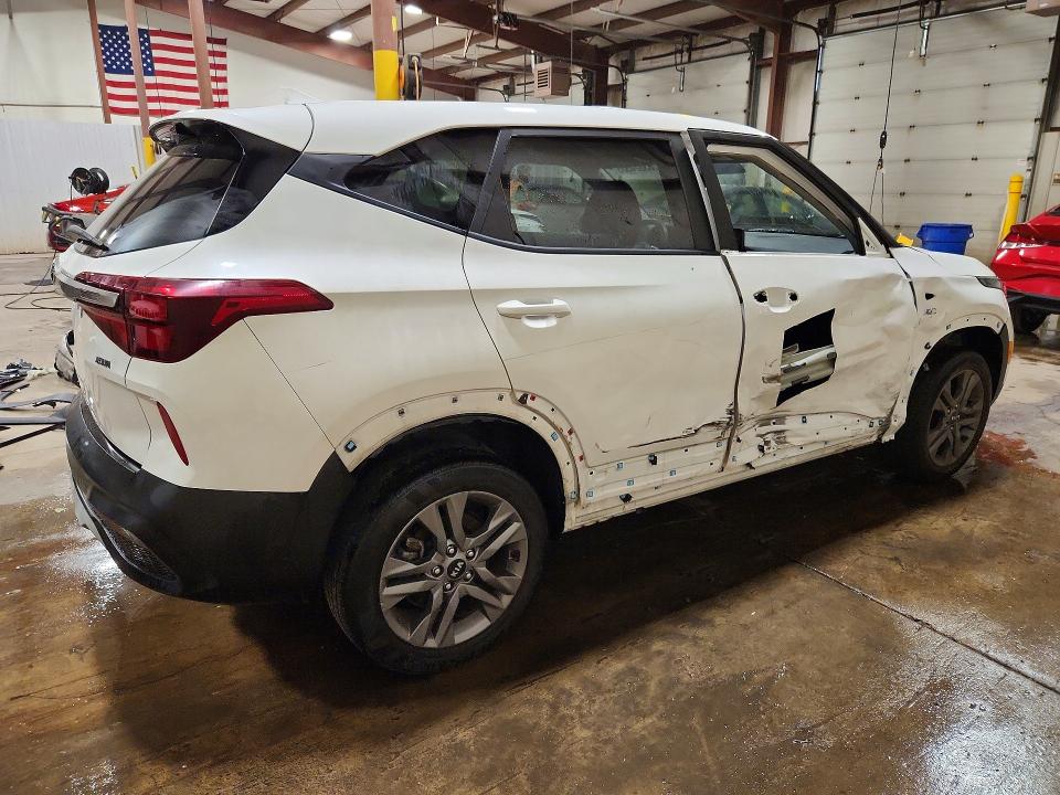 Photo 3 from auction – 2021 KIA SELTOS with VIN KNDEPCAA4M7189436