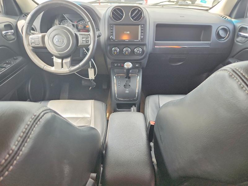 Photo 8 from auction – 2017 JEEP PATRIOT with VIN 1C4NJRFB2HD195345