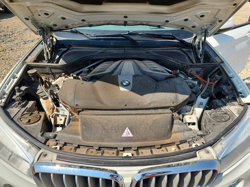 Photo 12 from auction – 2014 BMW X5 with VIN 5UXKR6C55E0J73012