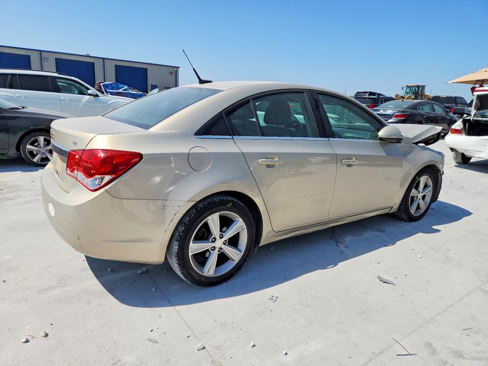 Photo 3 from auction – 2012 CHEVROLET CRUZE with VIN 1G1PG5SC0C7283597