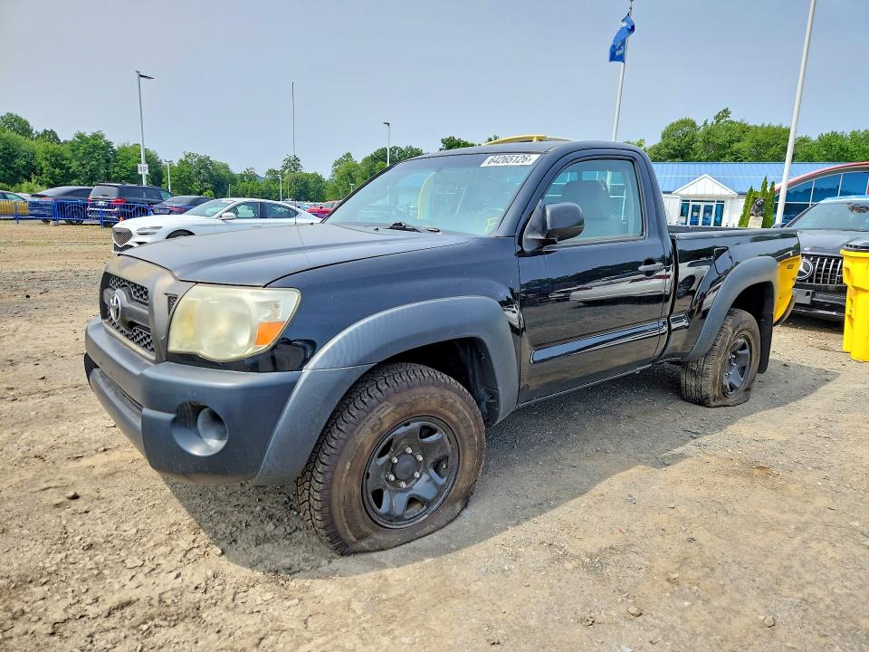 TOYOTA TACOMA 2011 with VIN 5TFPX4EN2BX006060 - Photo from auction