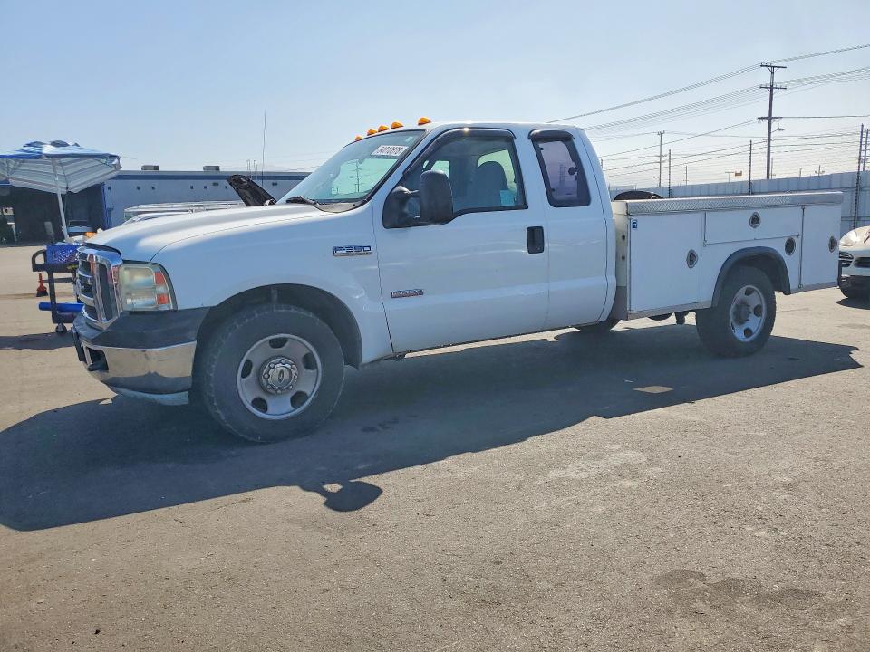 FORD F350 2007 with VIN 1FDWX34P17EB43031 - Photo from auction