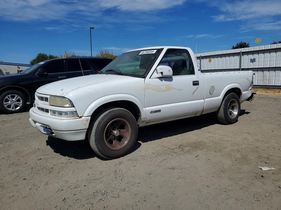 2001 CHEVROLET S TRUCK - Търг №66796946