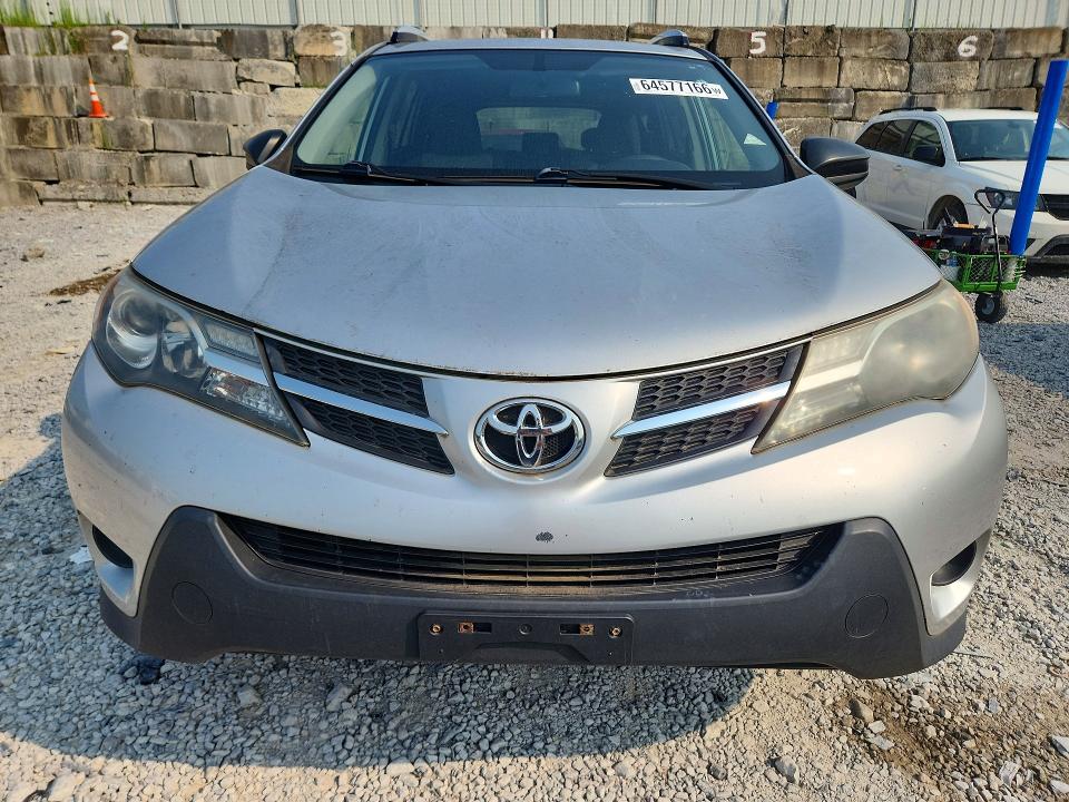 Photo 5 from auction – 2014 TOYOTA RAV4 with VIN JTMBFREVXED049433