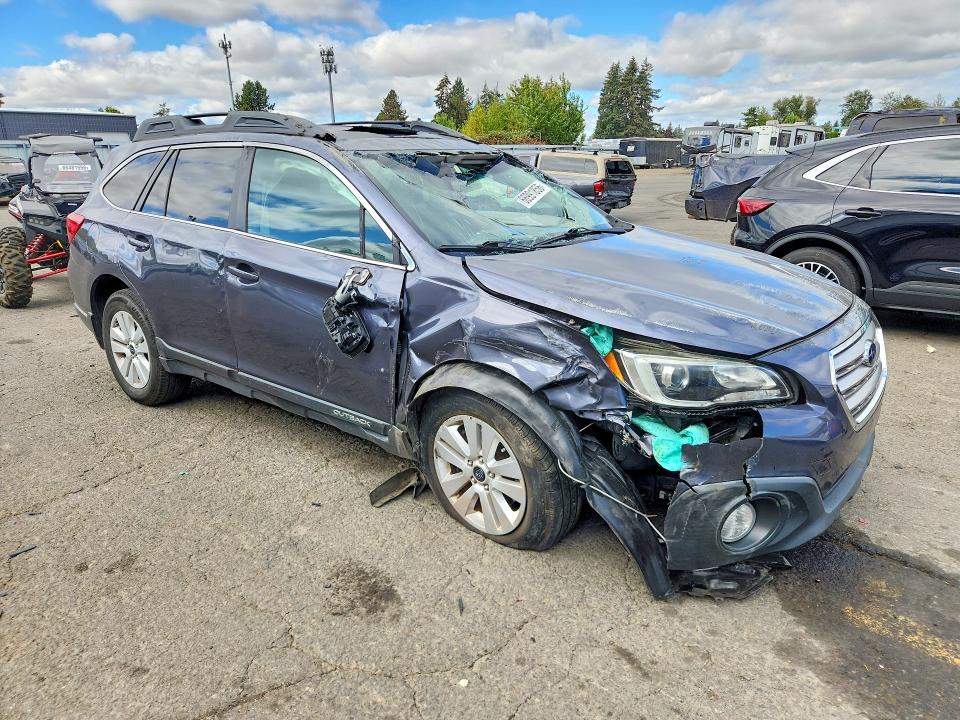 Photo 4 from auction – 2016 SUBARU OUTBACK with VIN 4S4BSADC2G3288881