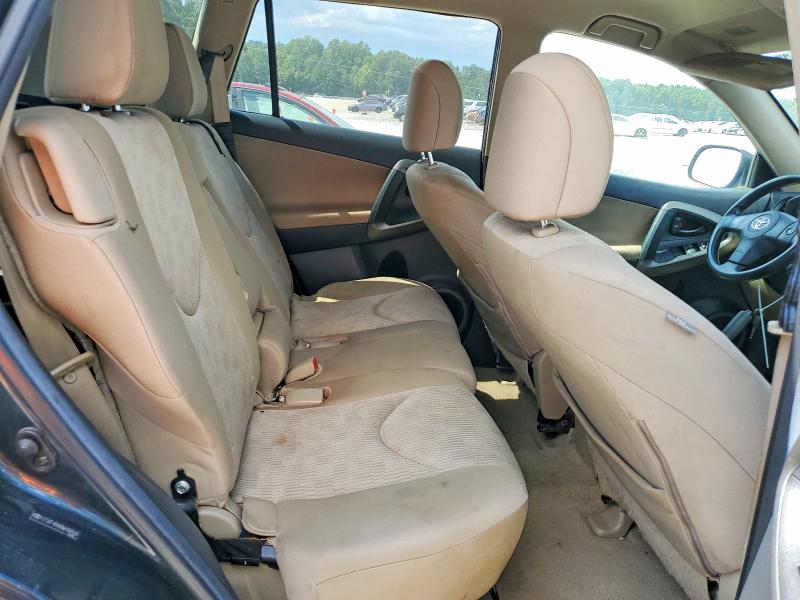 Photo 11 from auction – 2011 TOYOTA RAV4 with VIN 2T3ZF4DV6BW100928