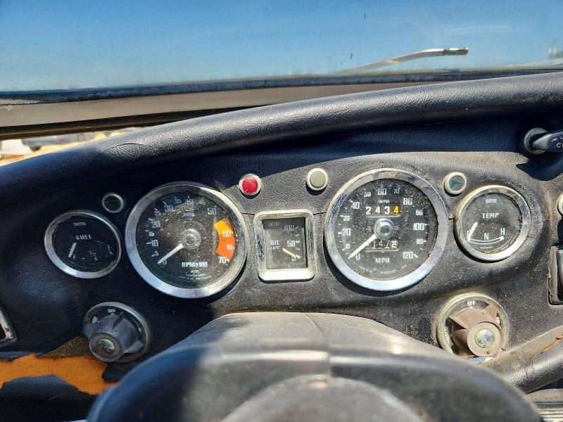 Photo 9 from auction – 1973 MG MGB with VIN GHN5UD300639G