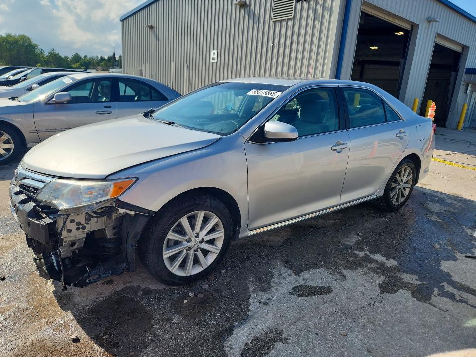 Zdjęcie 1 z aukcji – 2012 TOYOTA CAMRY z VIN 4T4BF1FK6CR260875