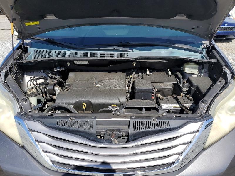 Photo 12 from auction – 2015 TOYOTA SIENNA with VIN 5TDYK3DC5FS547869