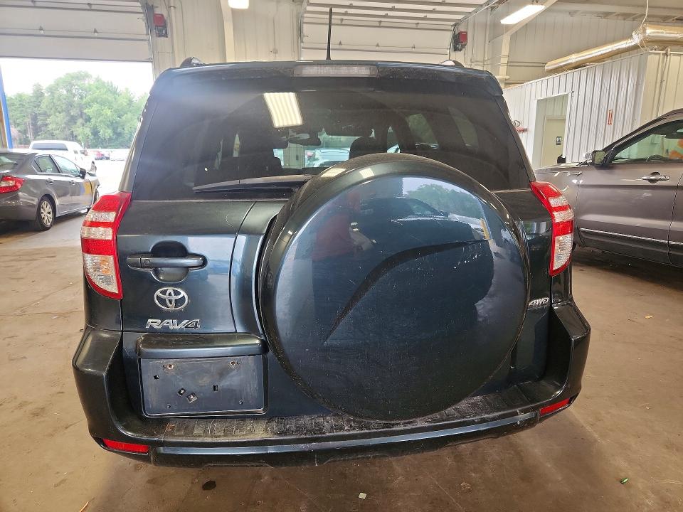 Photo 6 from auction – 2011 TOYOTA RAV4 with VIN 2T3DK4DV0BW041574