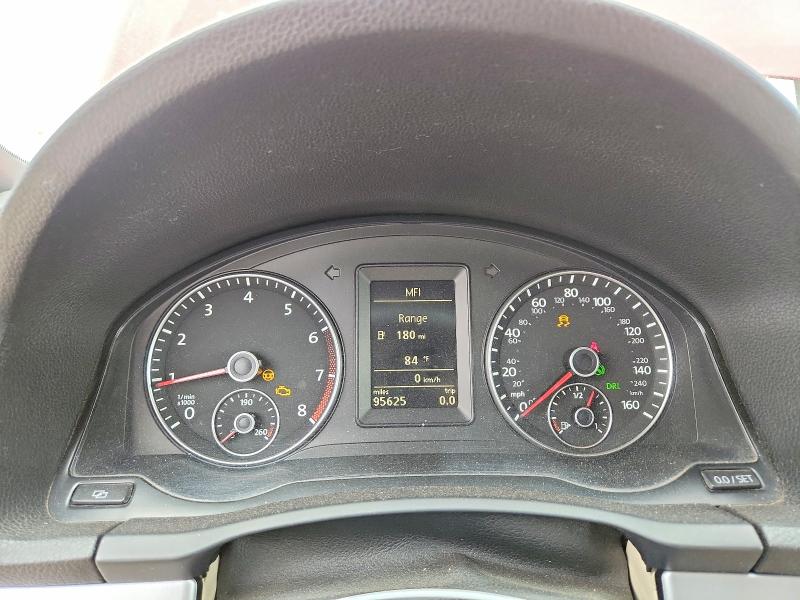 Photo 9 from auction – 2012 VOLKSWAGEN EOS with VIN WVWBW7AH0CV016470