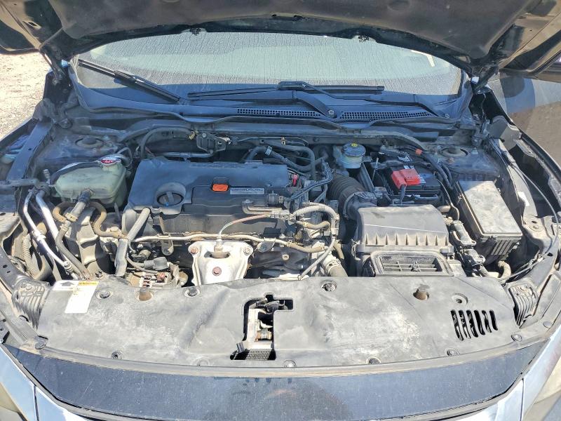 Photo 11 from auction – 2016 HONDA CIVIC with VIN 19XFC2F52GE043949