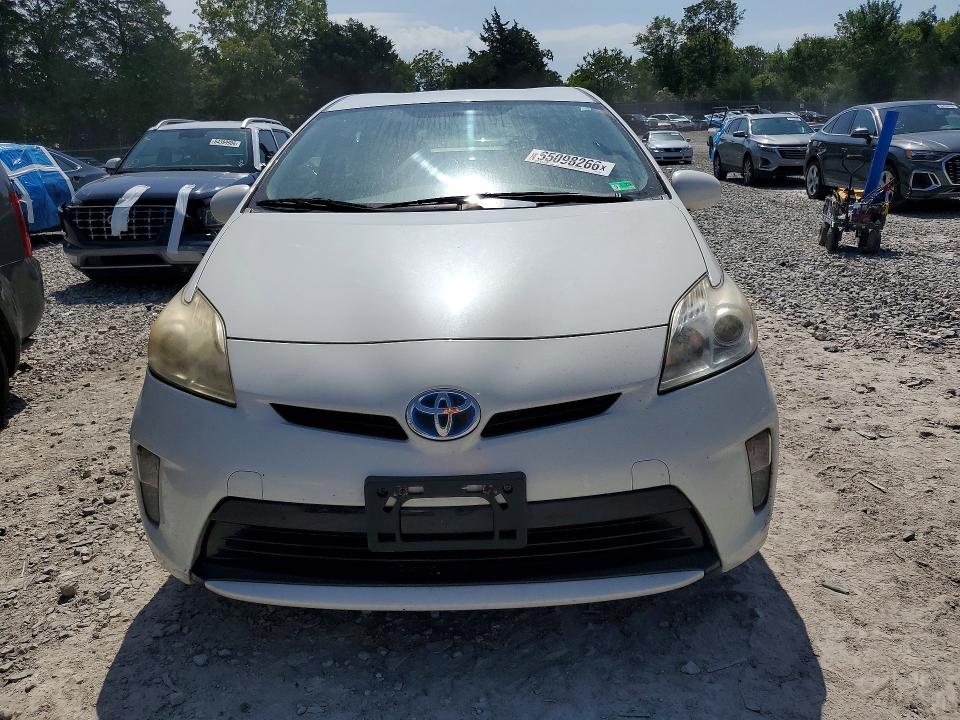 Photo 5 from auction – 2013 TOYOTA PRIUS with VIN JTDKN3DU4D1654041