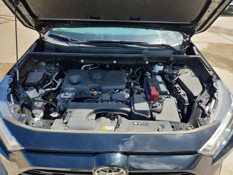 Photo 12 from auction – 2023 TOYOTA RAV4 with VIN 2T3P1RFV2PC377567