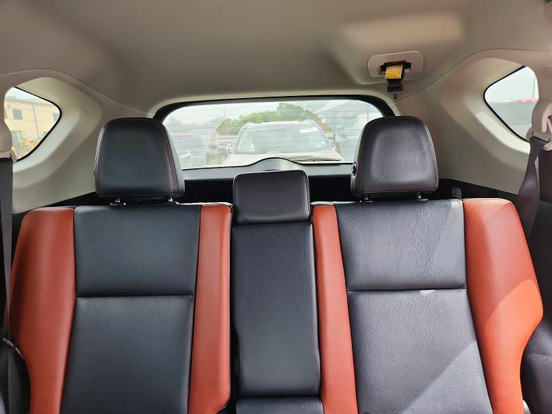 Photo 10 from auction – 2013 TOYOTA RAV4 with VIN 2T3YFREV7DW052690