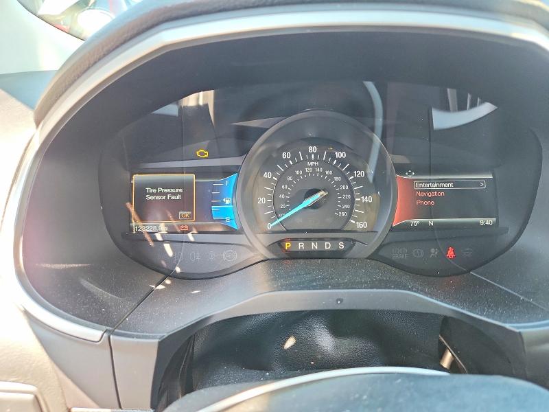 Photo 9 from auction – 2017 FORD EDGE with VIN 2FMPK4J9XHBC30325