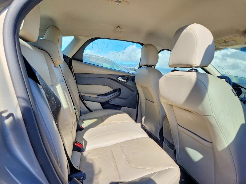 Photo 10 from auction – 2016 FORD FOCUS with VIN 1FADP3R44GL372900