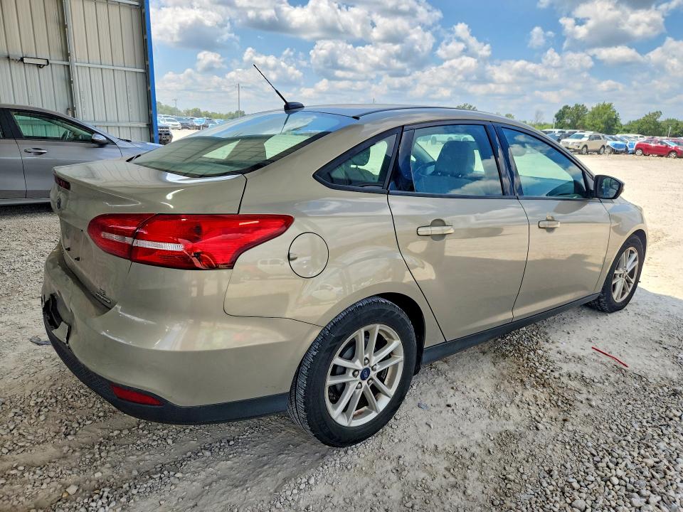 Photo 3 from auction – 2015 FORD FOCUS with VIN 1FADP3F28FL357351