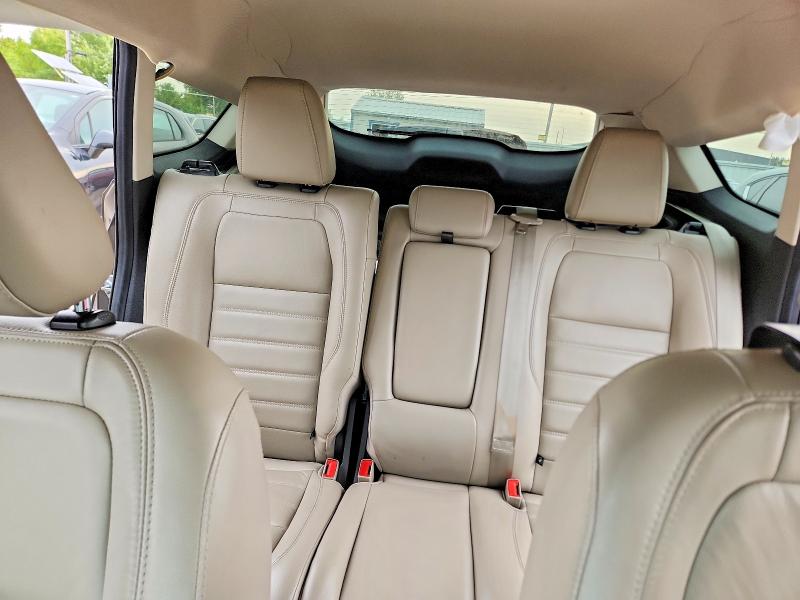 Photo 10 from auction – 2018 FORD ESCAPE with VIN 1FMCU0HD9JUA90795
