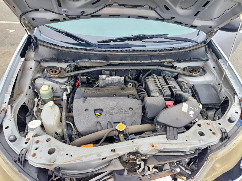 Photo 12 from auction – 2008 MITSUBISHI OUTLANDER with VIN JA4LS21W18Z016005