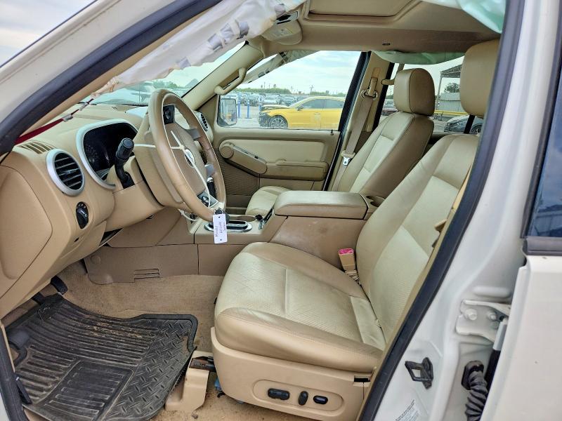 Photo 7 from auction – 2008 MERCURY MOUNTAINEER with VIN 4M2EU38868UJ03184