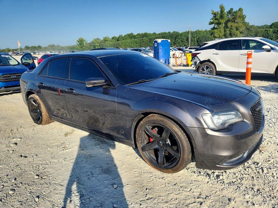 Zdjęcie 4 z aukcji – 2015 CHRYSLER 300 z VIN 2C3CCABT3FH818381