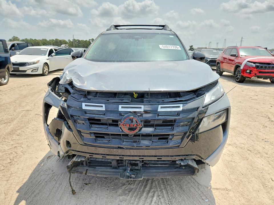 Photo 5 from auction – 2025 NISSAN ROGUE with VIN 5N1BT3BB0SC768459
