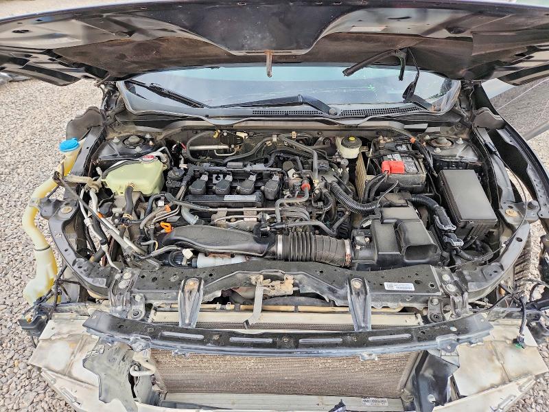Photo 11 from auction – 2016 HONDA CIVIC with VIN 19XFC1F71GE044022