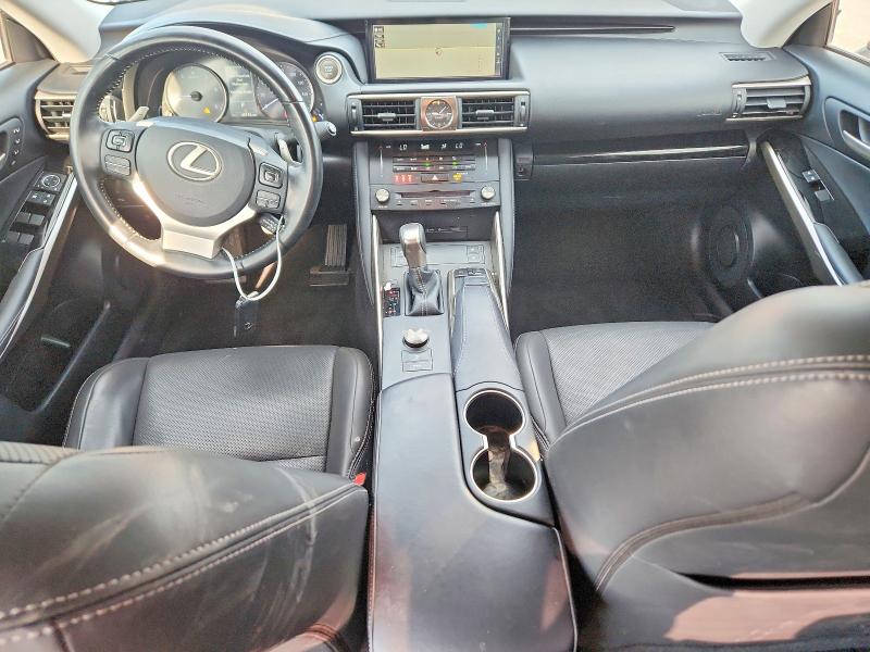 Photo 8 from auction – 2018 LEXUS IS with VIN JTHBA1D21J5068642