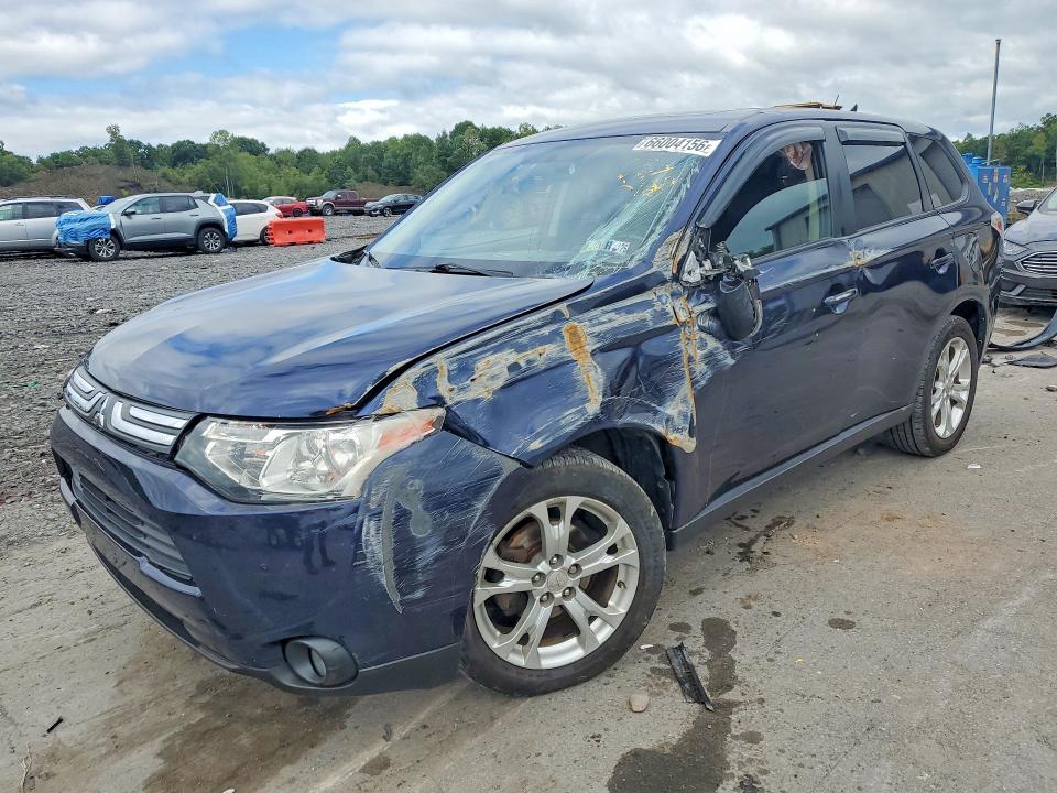 MITSUBISHI OUTLANDER 2014 with VIN JA4AZ3A32EZ009185 - Photo from auction