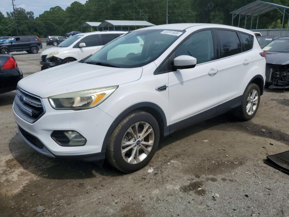 FORD ESCAPE 2017 with VIN 1FMCU0GD7HUB08836 - Photo from auction